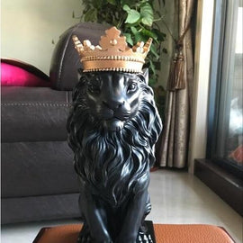 Crown Lion Sculpture